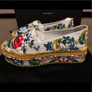 Authentic NWB Dolce and Gabanna Espadrille 😍💖